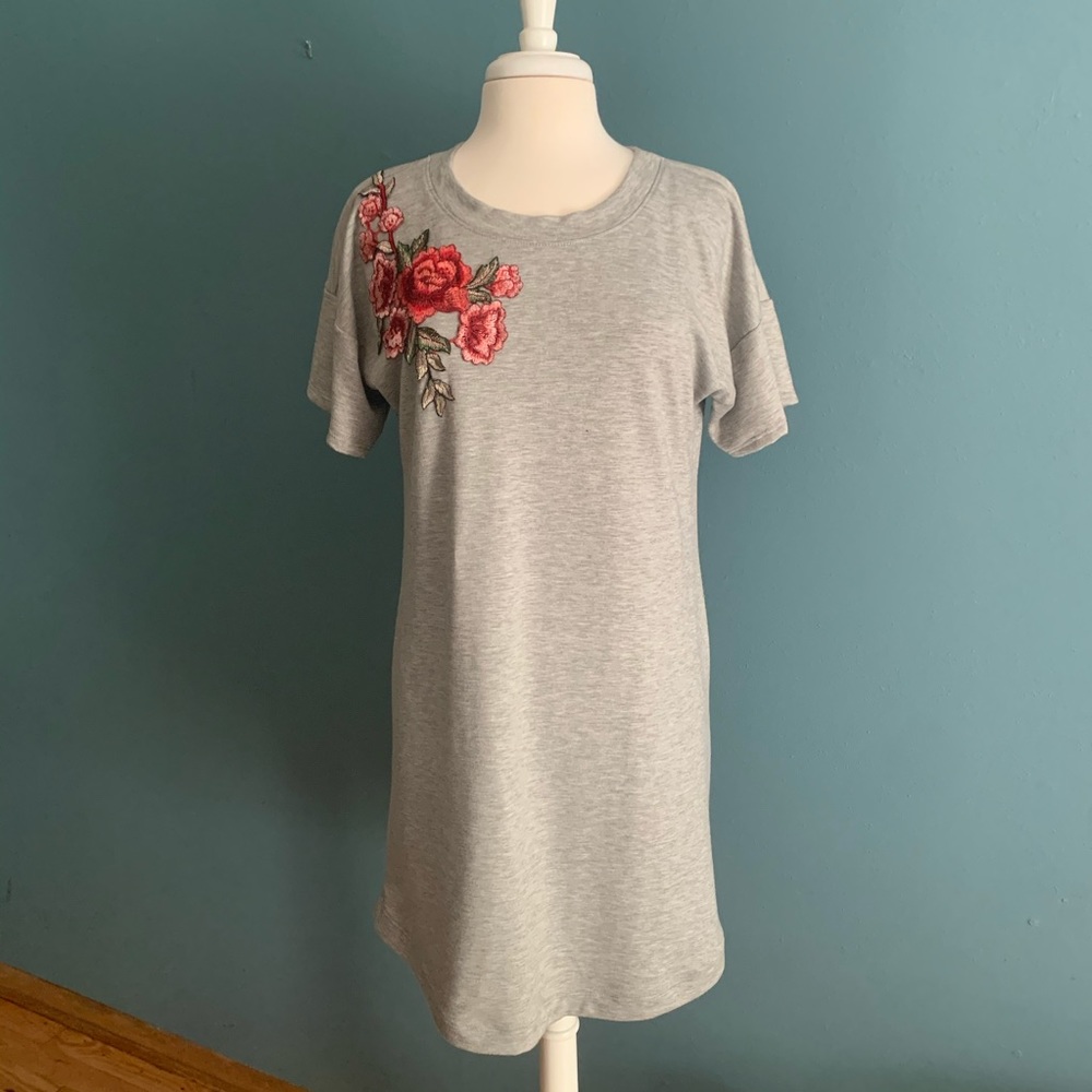 Potter’s Pot t-shirt dress size medium